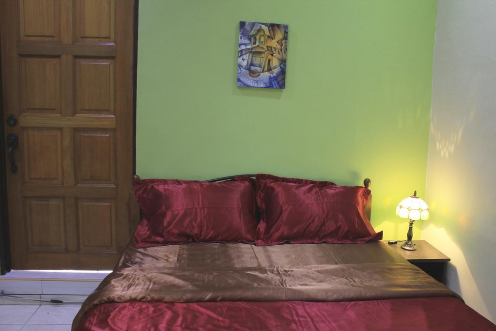 Memory Homestay Kampong Baharu  Exteriör bild